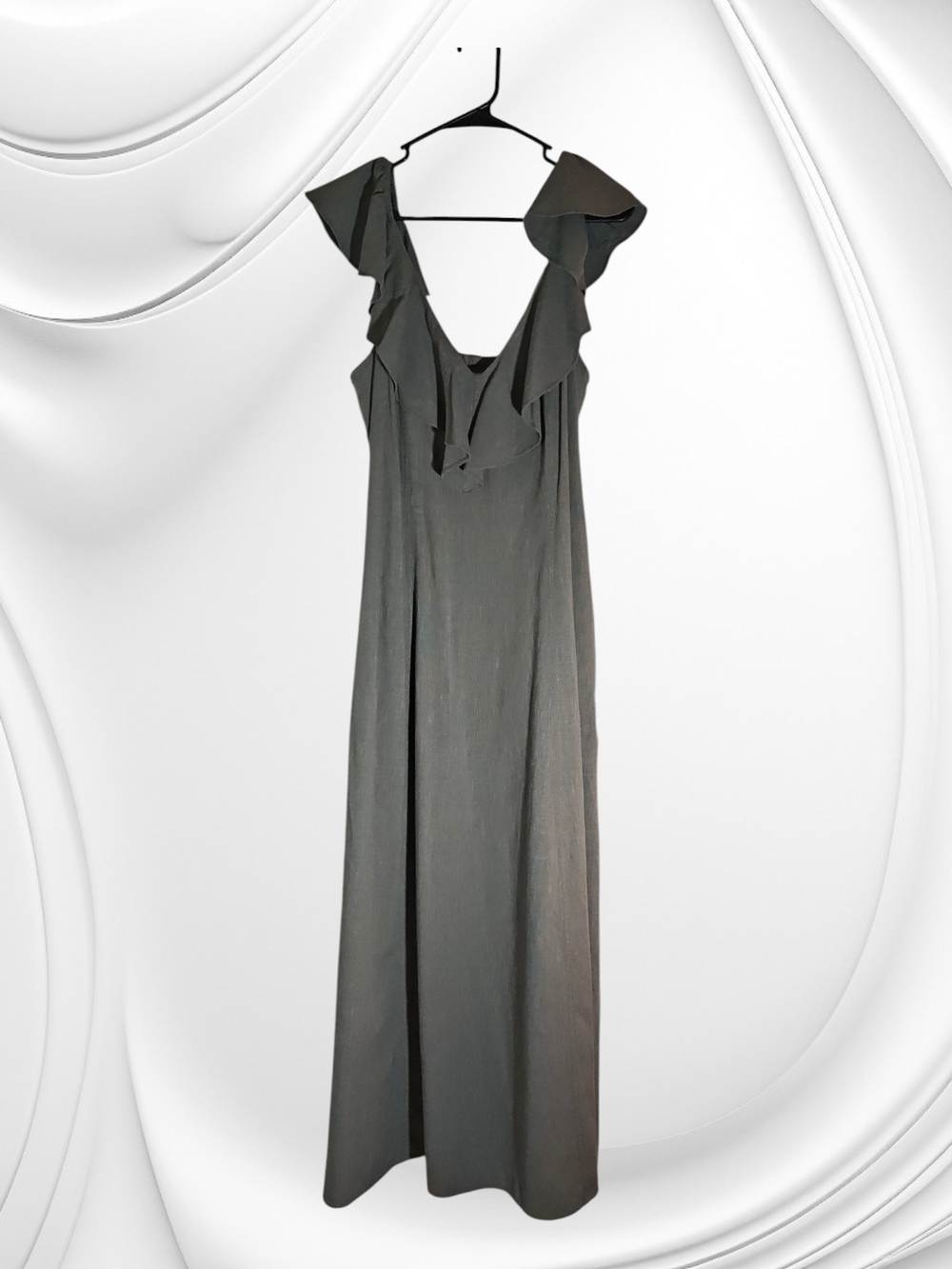 Universal Thread Sage Green Ruffle Neck Sleeveless Maxi Dress Size Medium